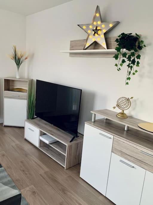 Pourquoi Notre T3 Avec Parking Est Pour Vous ? Apartment Lille Exterior photo