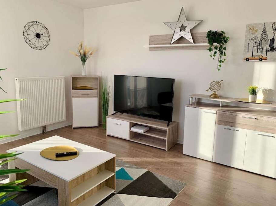 Pourquoi Notre T3 Avec Parking Est Pour Vous ? Apartment Lille Exterior photo